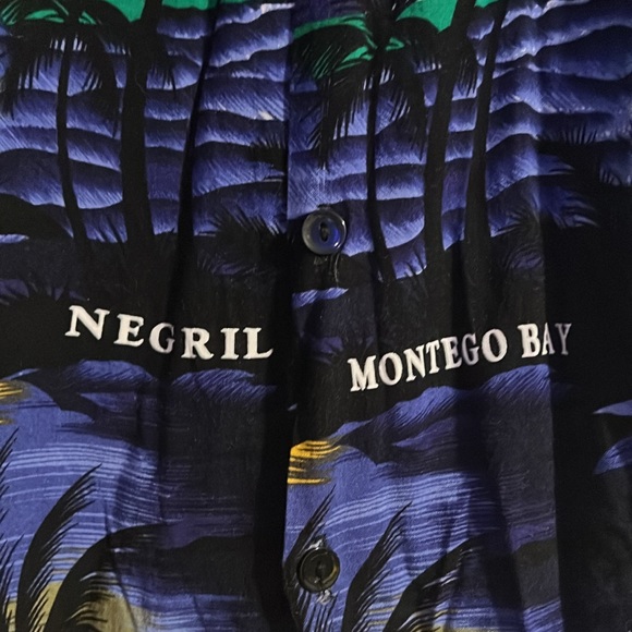 G S Fashion tropical button down tee - Picture 2 of 4